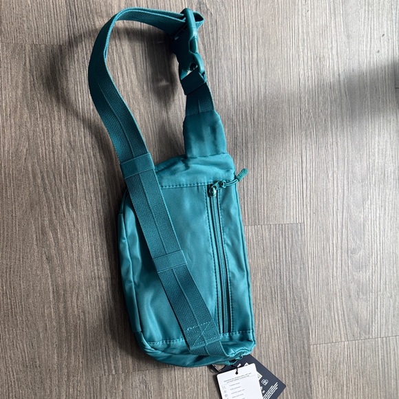 Foldie Teal Crossbody Bag - Picture 4 of 5